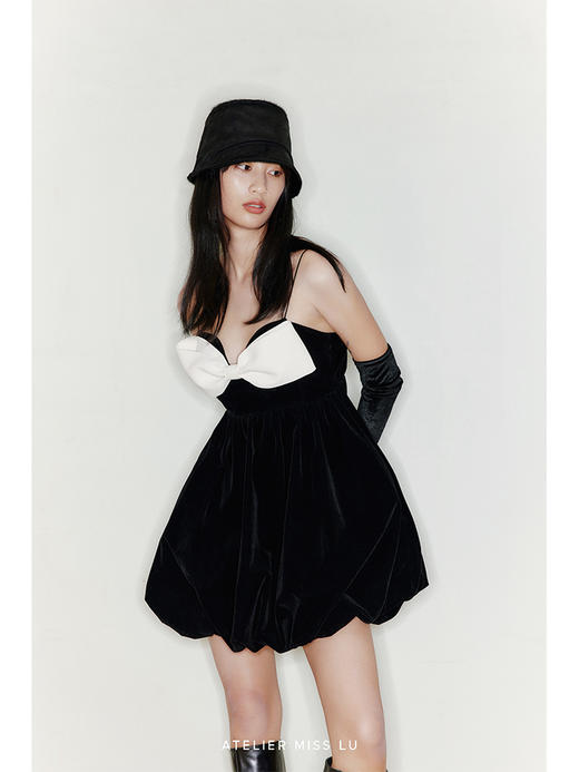 【瑞球】装饰蝴蝶结花苞造型丝绒拼色连衣裙/22000044 商品图0