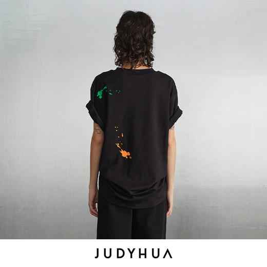 JUDYHUA 艺术家系列飞溅丙烯设计T恤 商品图3