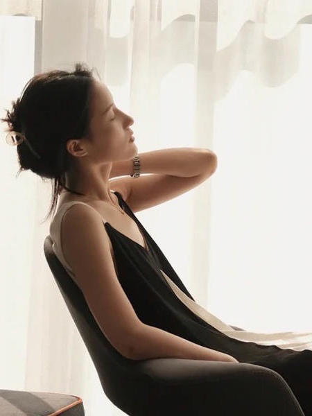 Summerland | Audrey Dress [V领露背连衣裙 SL200435-10] 商品图5