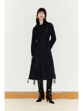 【黑天鹅】薄纱斜裁拼接收腰A字过膝连衣裙/22000047