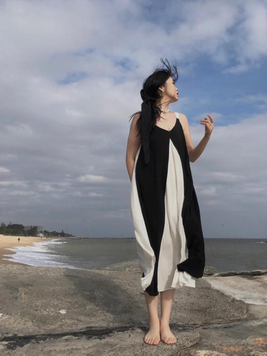 Summerland | Audrey Dress [V领露背连衣裙 SL200435-10] 商品图8
