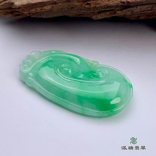 派瑞翡翠 翡翠挂件 糯种 飘花 商品图3
