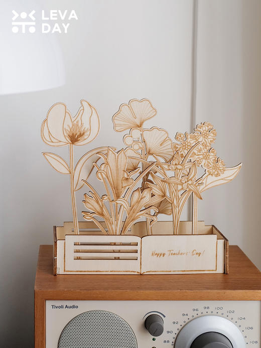 楽畈Levaday｜原创DIY花的礼物亲子涂色木制花教师节送礼扩香摆件 商品图1