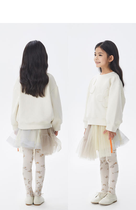 江南布衣童  22年秋款  棉质宽松无帽套头卫衣  1M8411900 商品图7