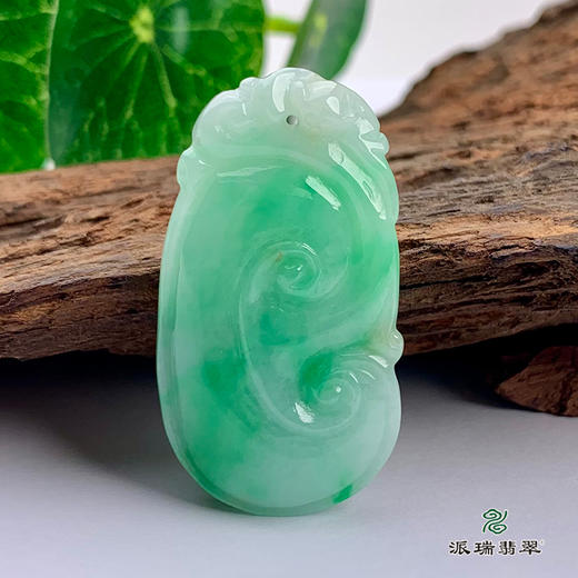 派瑞翡翠 翡翠挂件 糯种 飘花 商品图0
