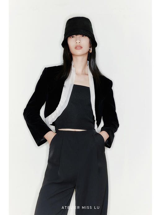 【假面舞会】薄纱环绕立体拼接丝绒短外套/220036 商品图3