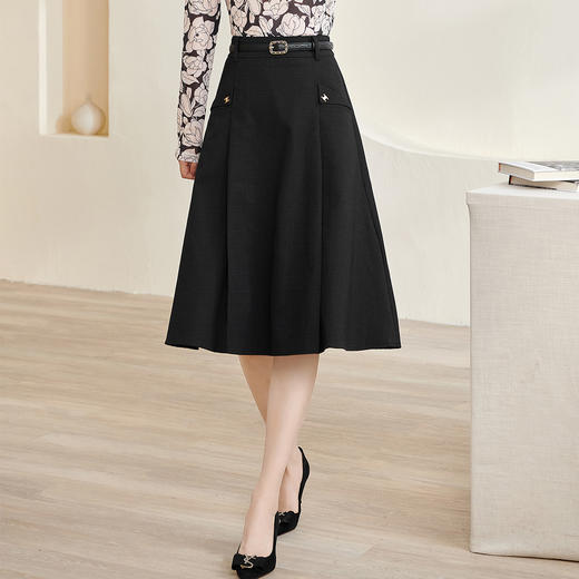 剩M 米思阳2024秋季新款时尚经典赫本风裙简约纯色百搭大摆半身裙2890 商品图0