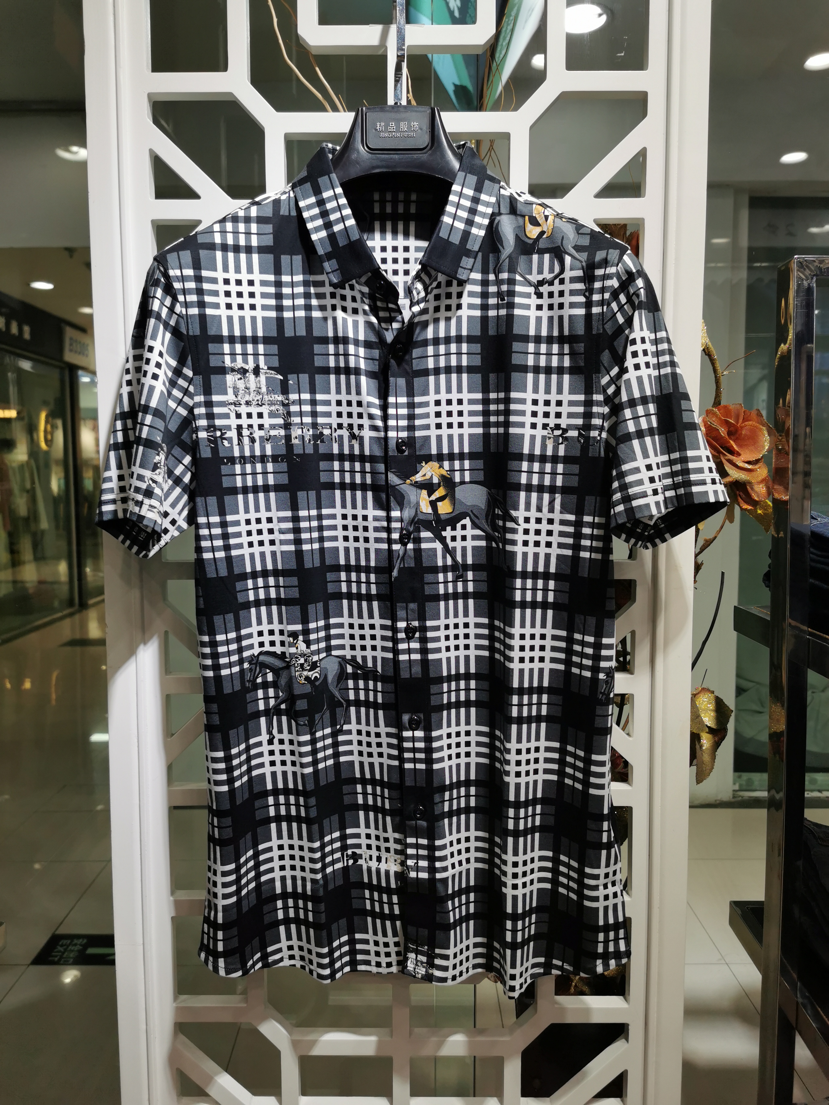 21830黑短袖衬衫