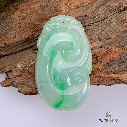 派瑞翡翠 翡翠挂件 糯种 飘花 商品图0