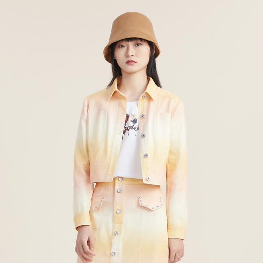 谜底2022秋新品梦幻朝霞渐变图案纯棉短外套女223MW1208 商品图0