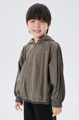 江南布衣童  22年秋款  连帽宽松休闲夹克  1M8611850