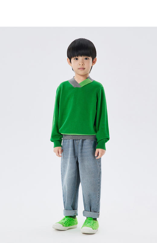 江南布衣童 22年秋款   V领棉质套头宽松长袖毛衫 1M8311750 商品图4