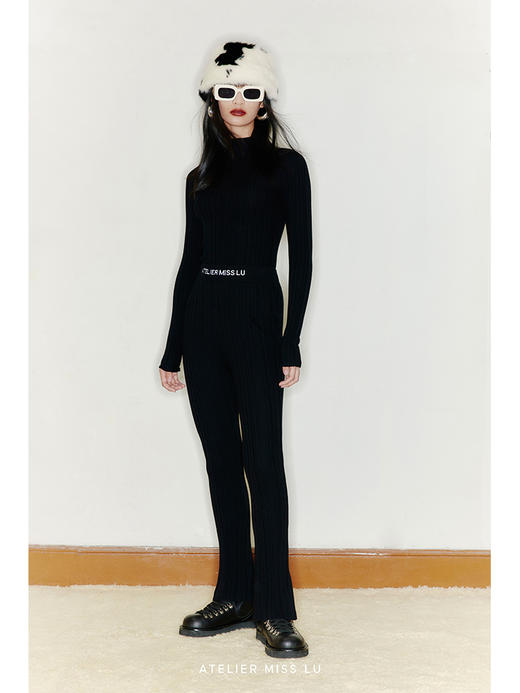 【卡尔波】露背设计高领精纺羊毛上衣/220041 商品图0