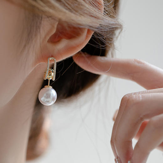 【法式简奢风耳饰】珍珠耳饰，新款潮，丢了一只耳环，独特法式清冷感，轻奢纯银耳钉女-QB 商品图1