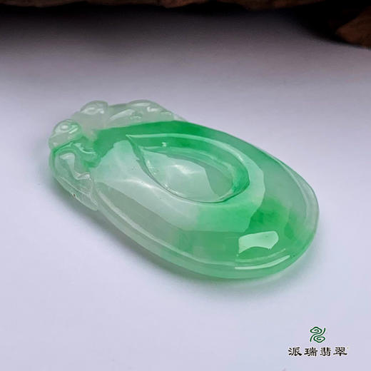 派瑞翡翠 翡翠挂件 糯种 飘花 商品图3