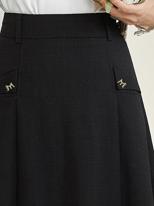 剩M 米思阳2024秋季新款时尚经典赫本风裙简约纯色百搭大摆半身裙2890 商品图4