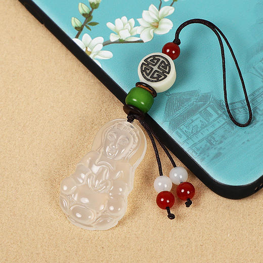 RL-xp57新款玉髓观音汽车钥匙扣挂件 商品图1