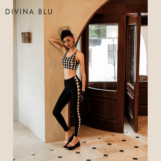 DIVINA BLU伦敦系列印象文胸黑灰白美背瑜伽背心女带胸垫运动内衣 商品图1