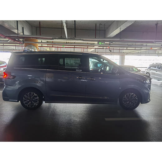 上汽大通MAXUS G20 首发款 2.0T 自动豪华版 【长租-深圳】 商品图3