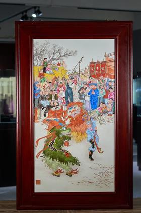 粉彩庆丰收大瓷板