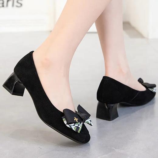 ZY6119气质方头粗跟蝴蝶结浅口大码单鞋 商品图1