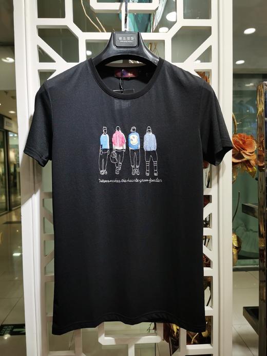 6081黑  休闲T恤 商品图0