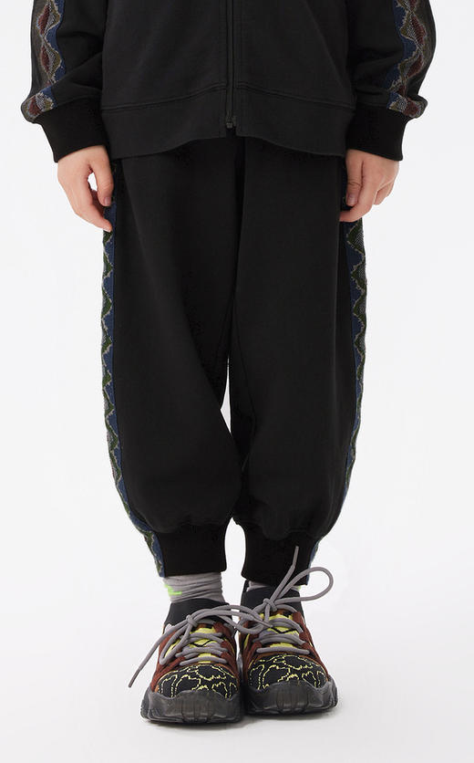 江南布衣童  22年秋款 棉质束脚长裤  1M8E12590 商品图4