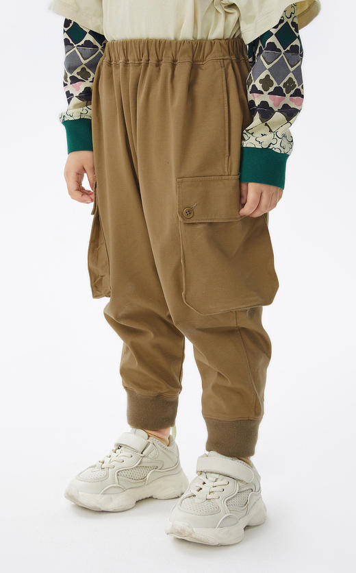 江南布衣童  22年秋款  大口袋束脚长裤  1M8E12620 商品图3