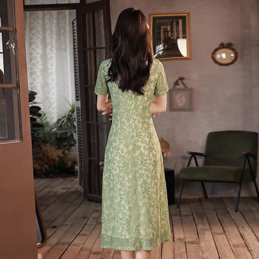 【冠玉】优雅修身，高档蕾丝面料修身旗袍XL-837 商品图6