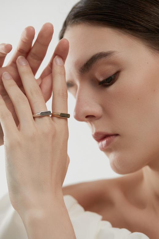 SOL DE VERANO Golden Ring  金色极简戒指 商品图2