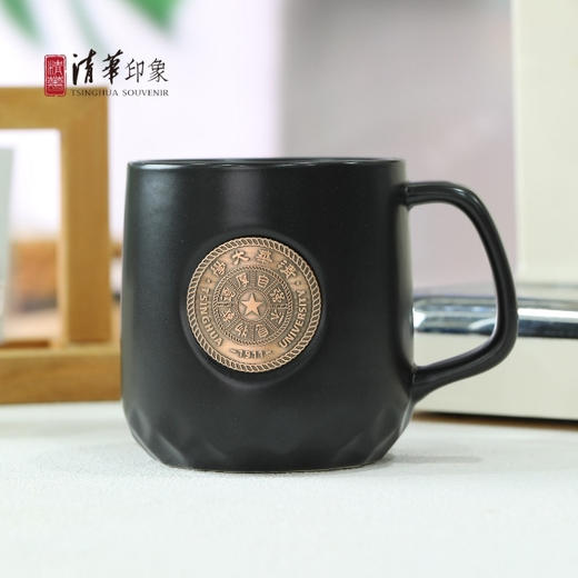 清华大学校徽款金属徽章马克杯 商品图0