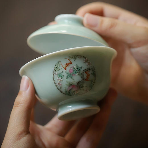 景德镇忘言造物 林卧桃实茶碗粉彩单色釉手绘手工陶瓷盖碗100ml 商品图1
