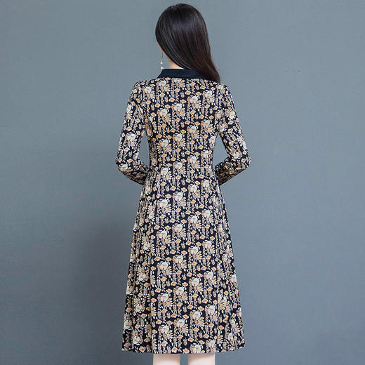 YWE 227843时尚印花连衣裙大码显瘦a字裙 商品图2