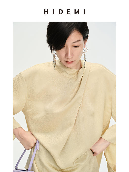 HIDEMI 香槟波纹醋酸镂空灯笼袖设计感堆叠领上衣 商品图11