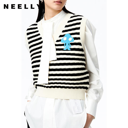 NEELLY纳俪商场同款条纹马甲女气质V领卡通刺绣修身针织衫马夹潮N22083A01101 商品图3