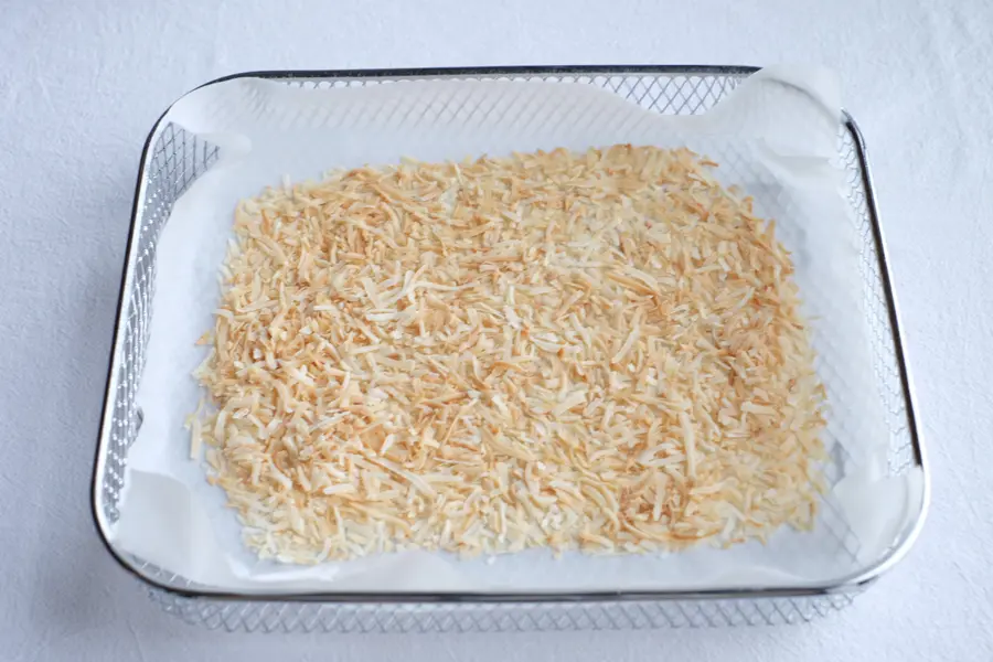 老式咸奶油椰蓉卷