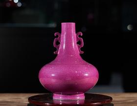 丁香紫釉双耳孛荠瓶