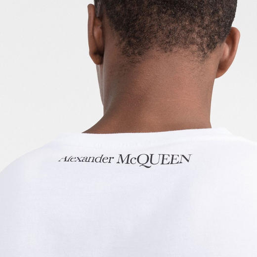 ALEXANDER MCQUEEN 亚历山大.麦昆 男士棉质心形图案徽标印花圆领短袖T恤 白色 711069 QTZ42 0900 商品图3