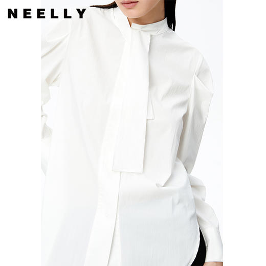 NEELLY纳俪商场同款2022秋季新款白色衬衫女立领飘带简约上衣休闲N22083B01105 商品图3