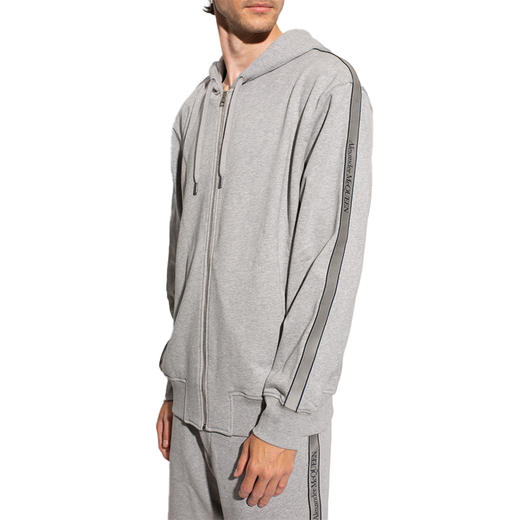 ALEXANDER MCQUEEN 亚历山大.麦昆 男士棉质袖子缝有品牌徽标带拉链连帽运动卫衣 浅灰色 654794 QTX75 0912 商品图1