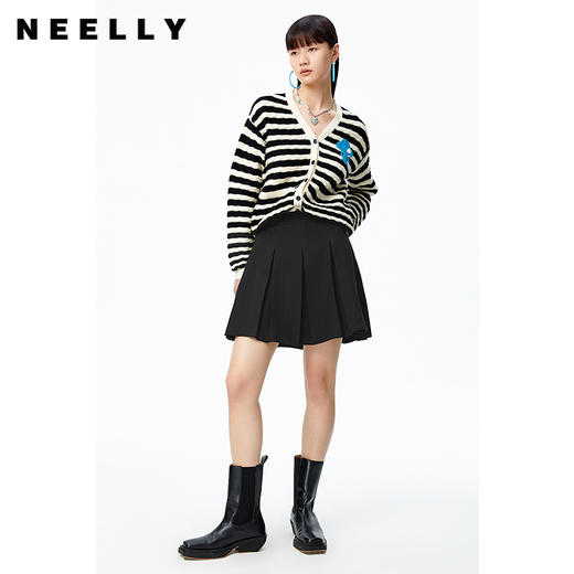NEELLY纳俪商场同款气质V领条纹针织衫女单排扣毛衣开衫休闲上衣N22083A01100 商品图2