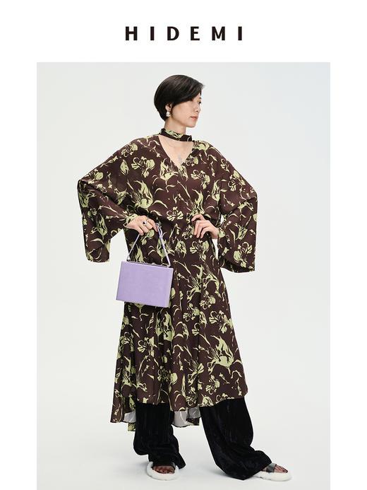 HIDEMI “我们做印花”系列限定棕绿色花卉镂空V领设计感三件套 连衣裙/衬衫/长裤 商品图3