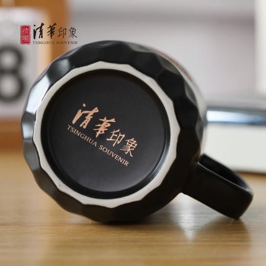 清华大学校徽款金属徽章马克杯 商品图3