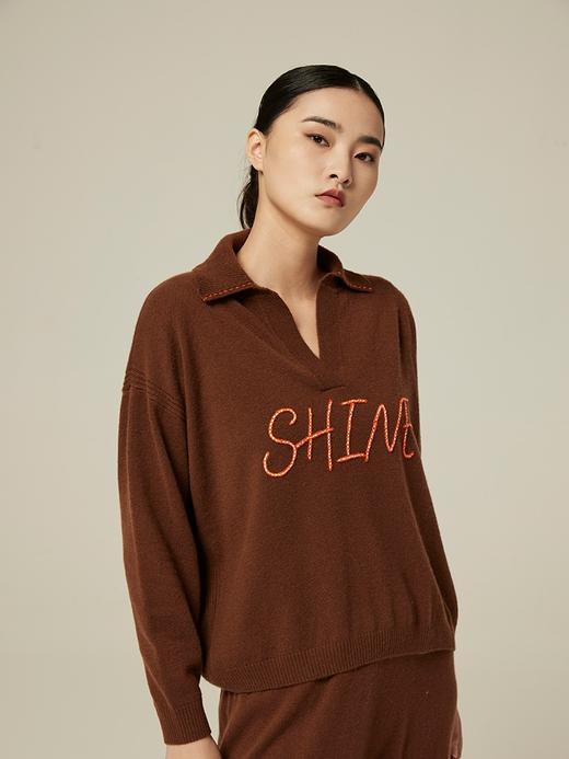 疗愈羊绒|翻领手工刺绣羊绒衫 SJF94W134K 商品图0