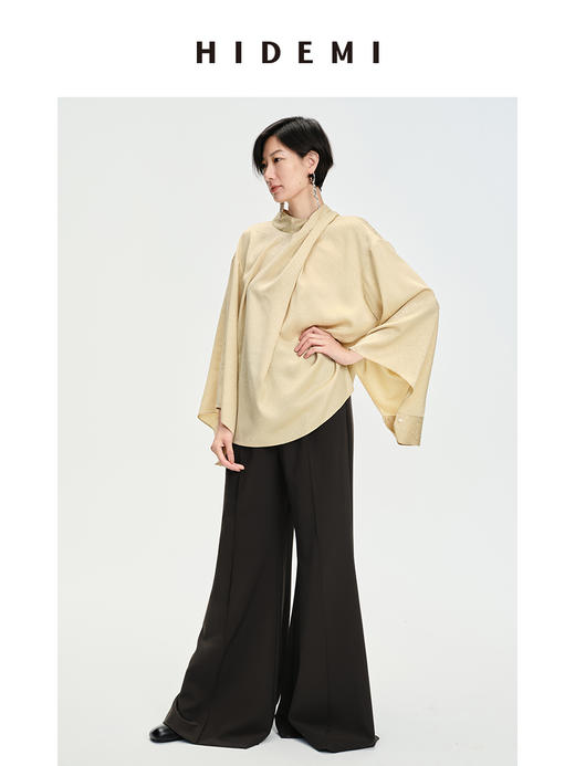 HIDEMI 香槟波纹醋酸镂空灯笼袖设计感堆叠领上衣 商品图4