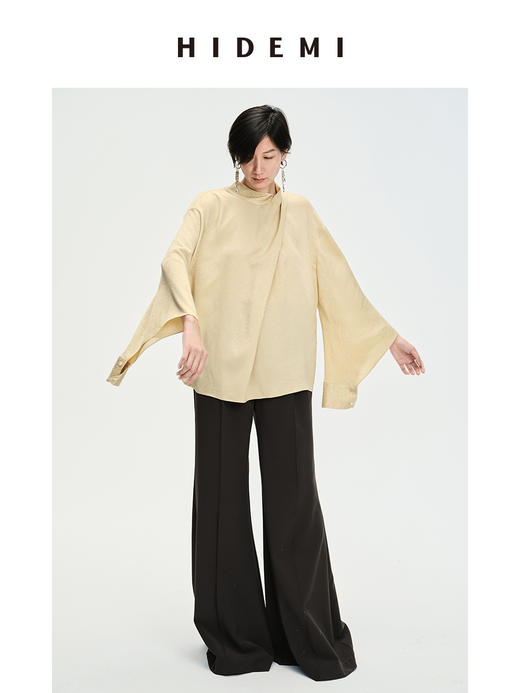 HIDEMI 香槟波纹醋酸镂空灯笼袖设计感堆叠领上衣 商品图2
