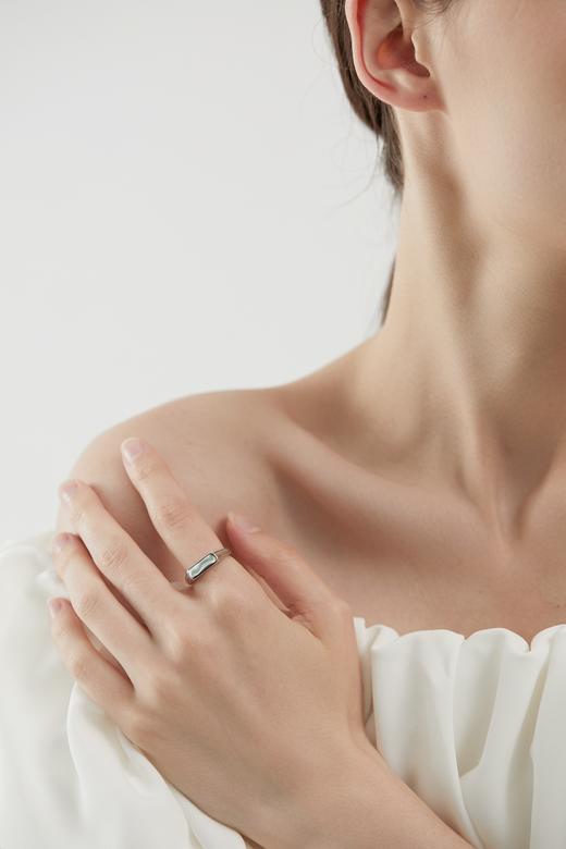 SOL DE VERANO Golden Ring  金色极简戒指 商品图5