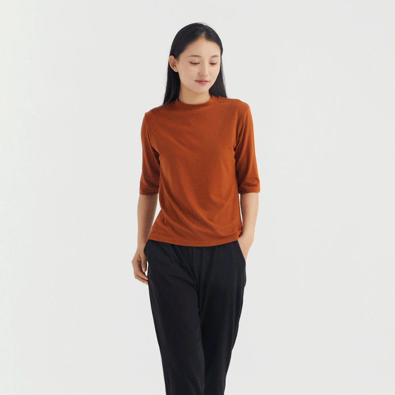 疯抢中！！【穿在身上的“肌底液”】女士日系五分袖半高领打底衫 富含15种氨基酸 滋养肌肤防干燥 顺垂养肤 高弹耐磨透气 简约百搭 遮肉显瘦