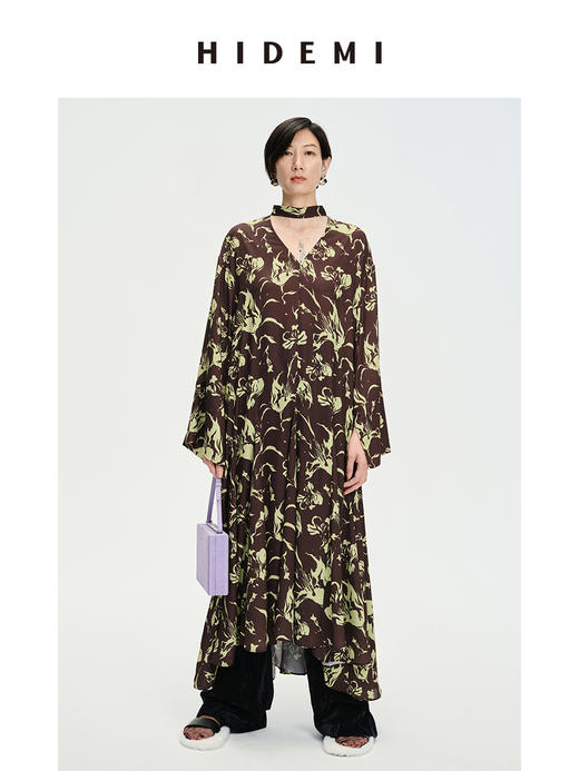 HIDEMI “我们做印花”系列限定棕绿色花卉镂空V领设计感三件套 连衣裙/衬衫/长裤 商品图2