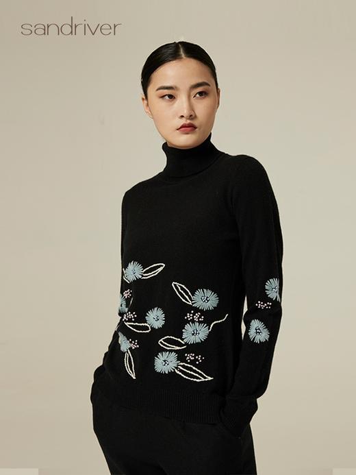 双翻领羊绒刺绣女套衫 SJF94W370C 商品图0